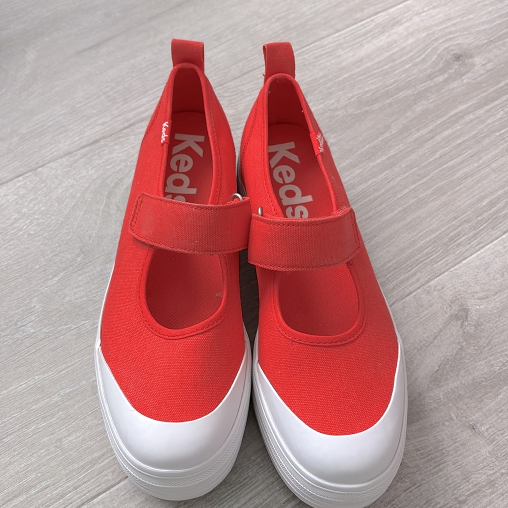 Keds Platform Mary Jane Red Canvas Sneakers size 8 - Picture 2 of 12